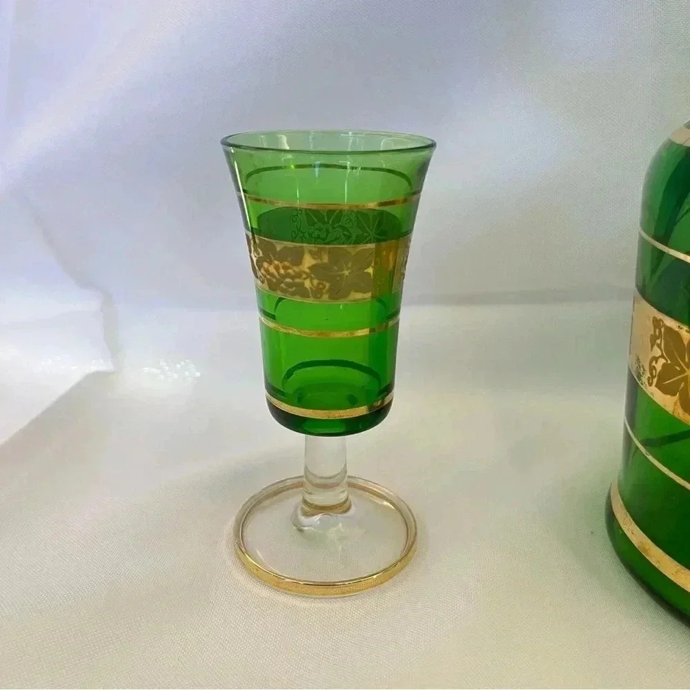 Vintage Green Glass Decanter and 3 Cups - Picture 3 of 6